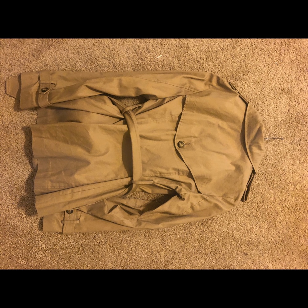 Jacket - Picture 3 of 4